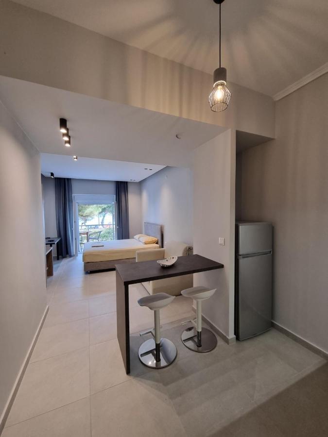 Nea Kallikrateia Estrella Rooms מראה חיצוני תמונה